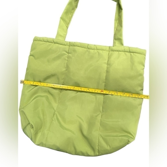 Chic Nylon Tote Bag Perfect For Everyday Essentials - Picture 5 of 7